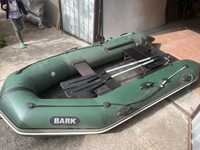 Трьохмісний надувний човен BARK BT-310 з мотором