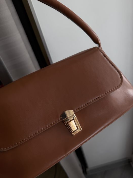 Сумка жіноча коричнева