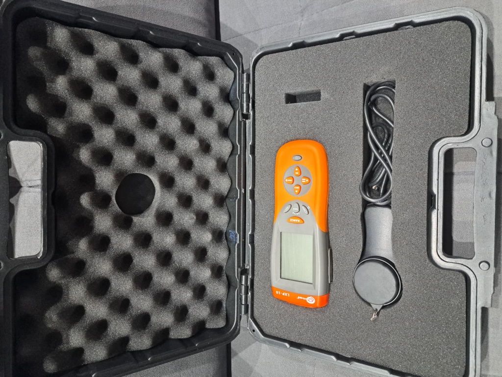 Luksomierz Sonel LXP-10b