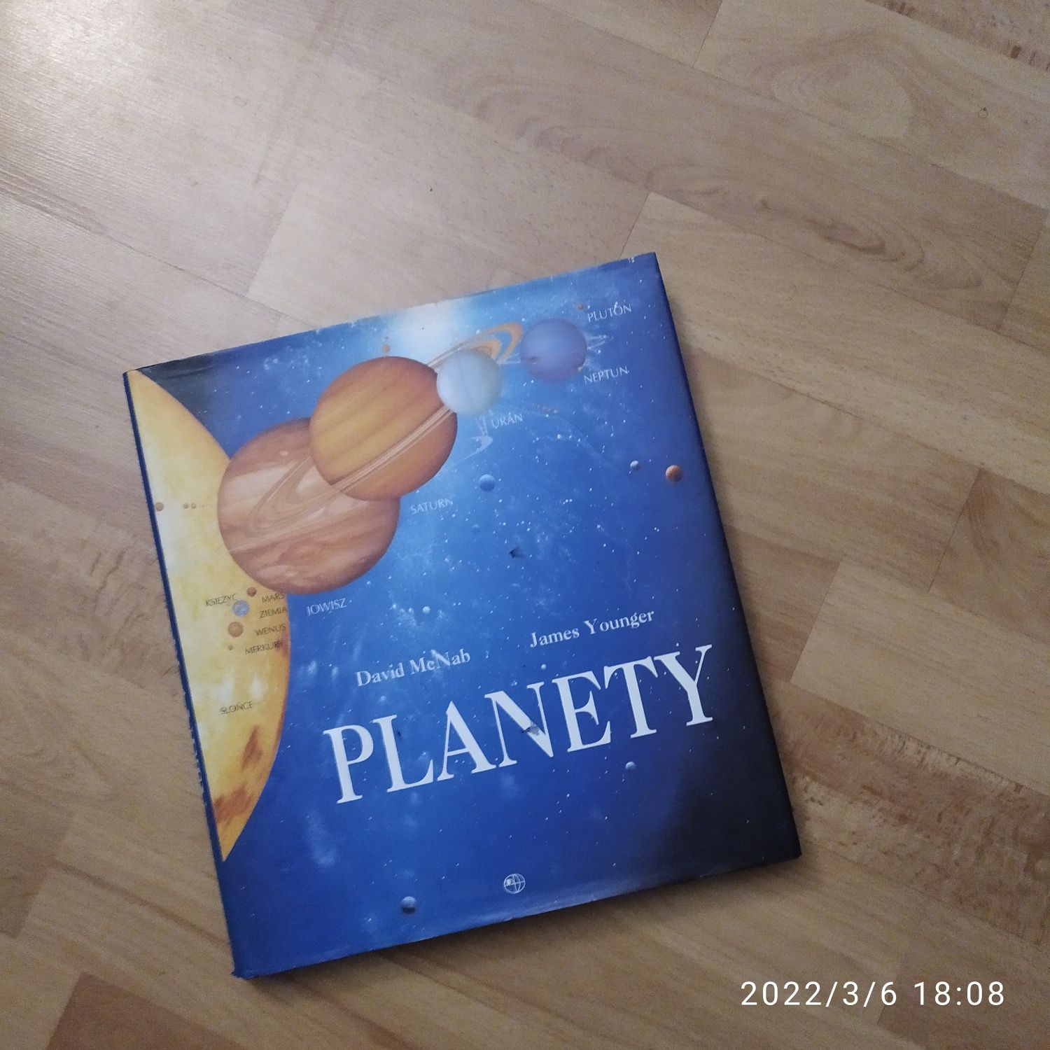 książka album Planety wyd.Horyzont