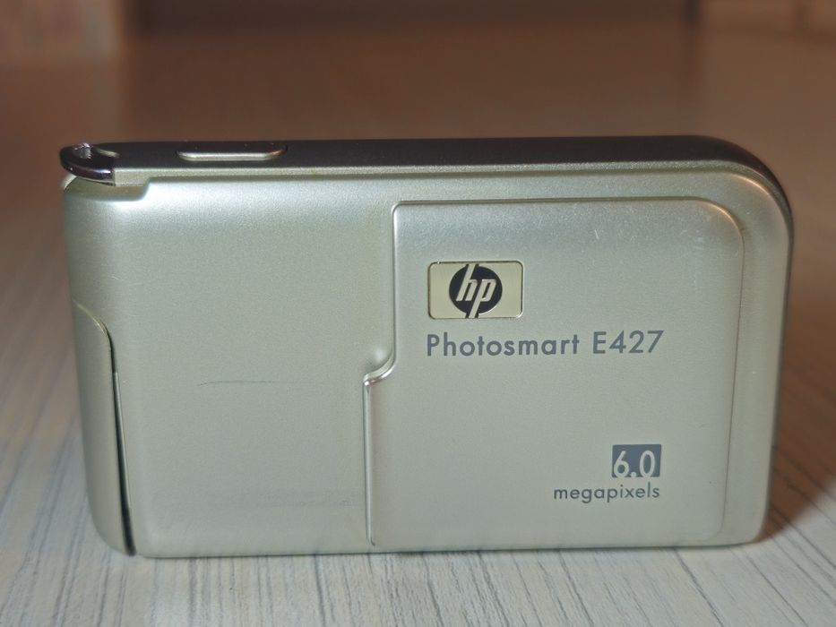 Aparat Cyfrowy HP Photosmart E427