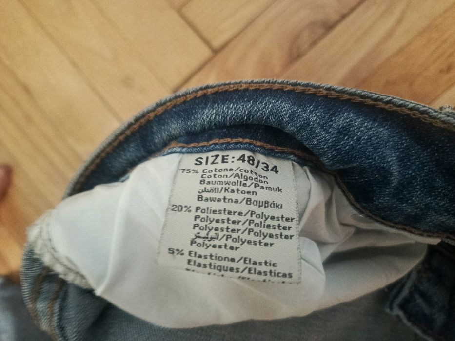 Джинси dsquared2 оригинал