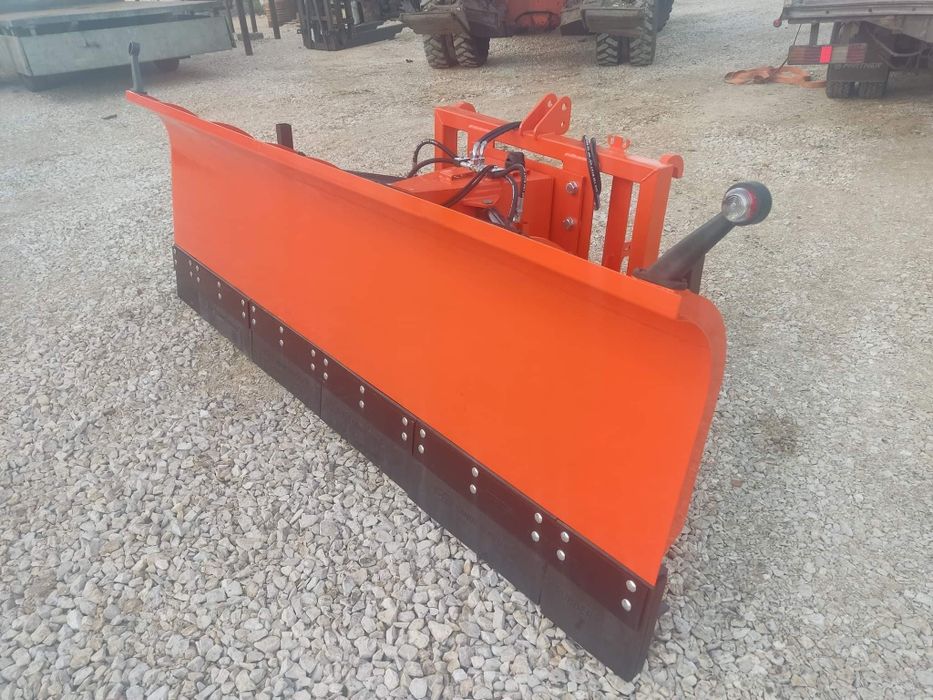 Nowy pług śnieżny do ciagnika metal technik 2.6m/3m