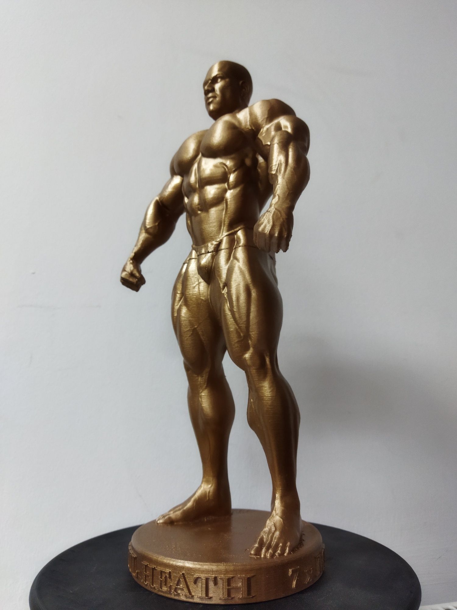 Phil Heath - Mr Olympia figurka 33cm z podstawką siłownia kulturystyka