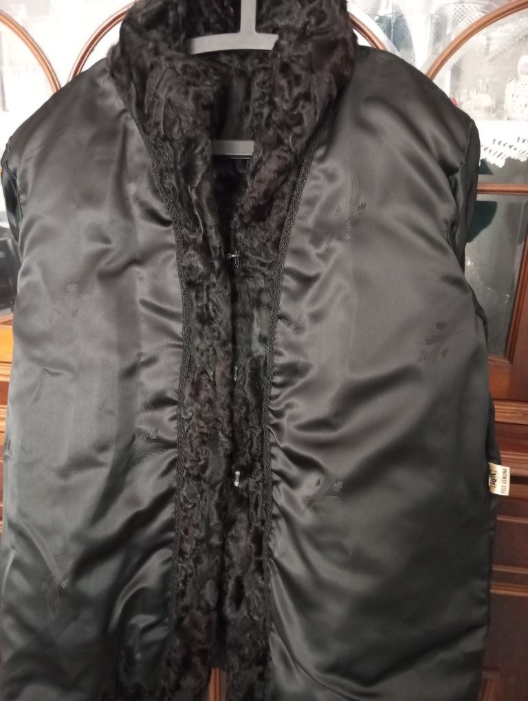 Casaco de pele preto