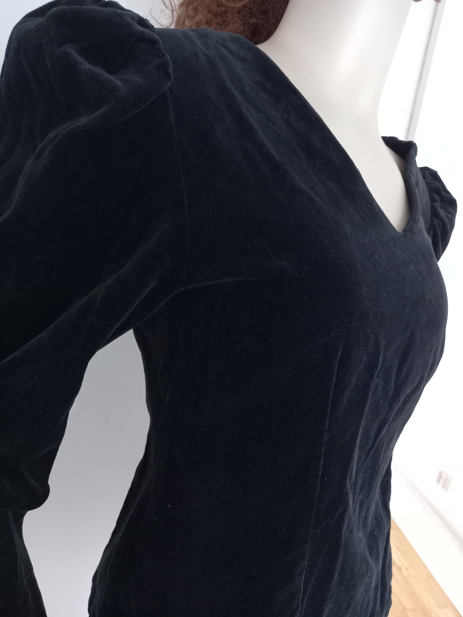 Welur czarny komplet bluzka z bufkami i spodenki, retro, vintage, goth