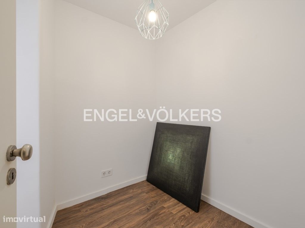 Apartamento T1 + 2 na Estefânia