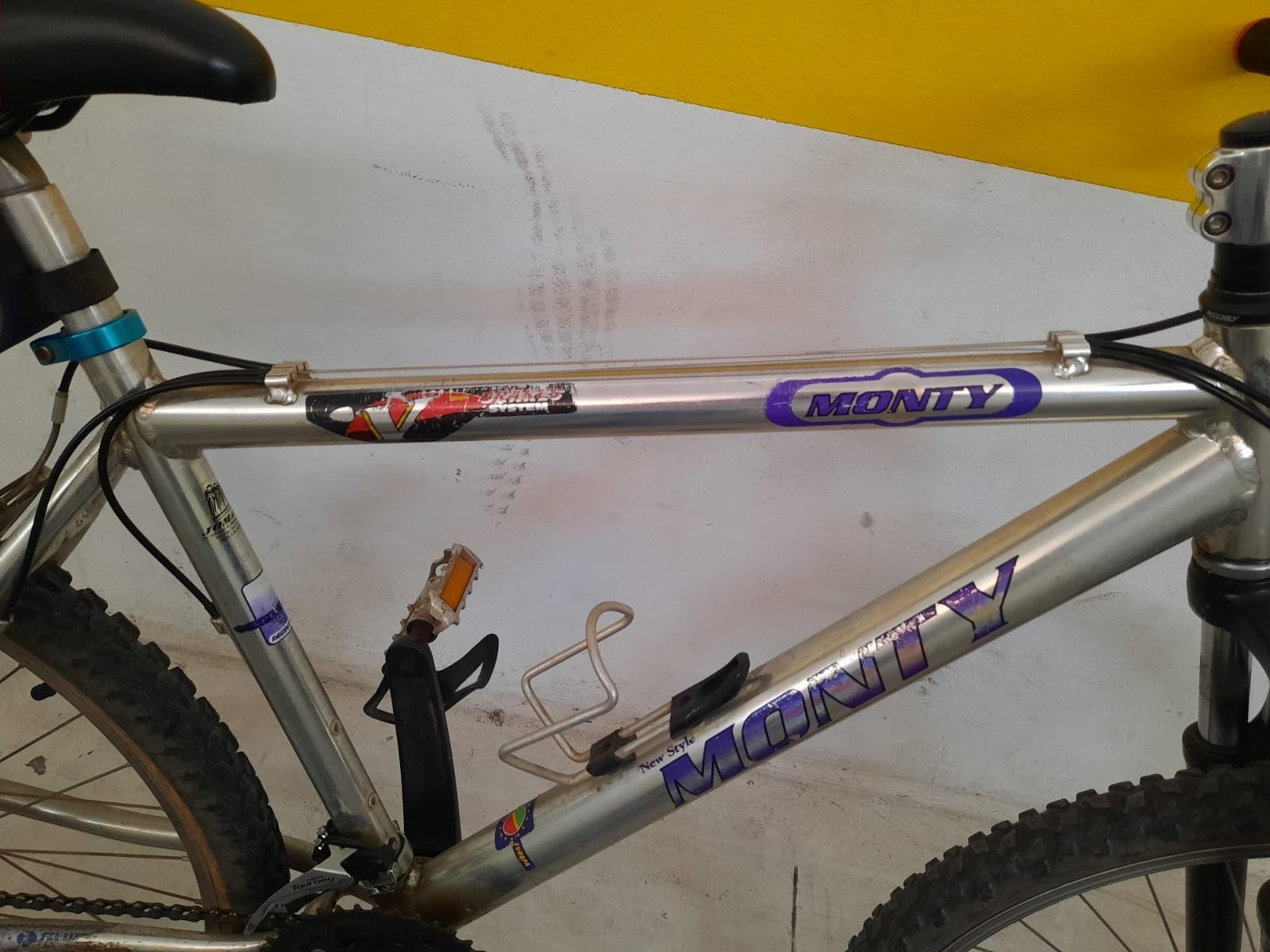 Bicicleta BBT Alumínio Roda 26