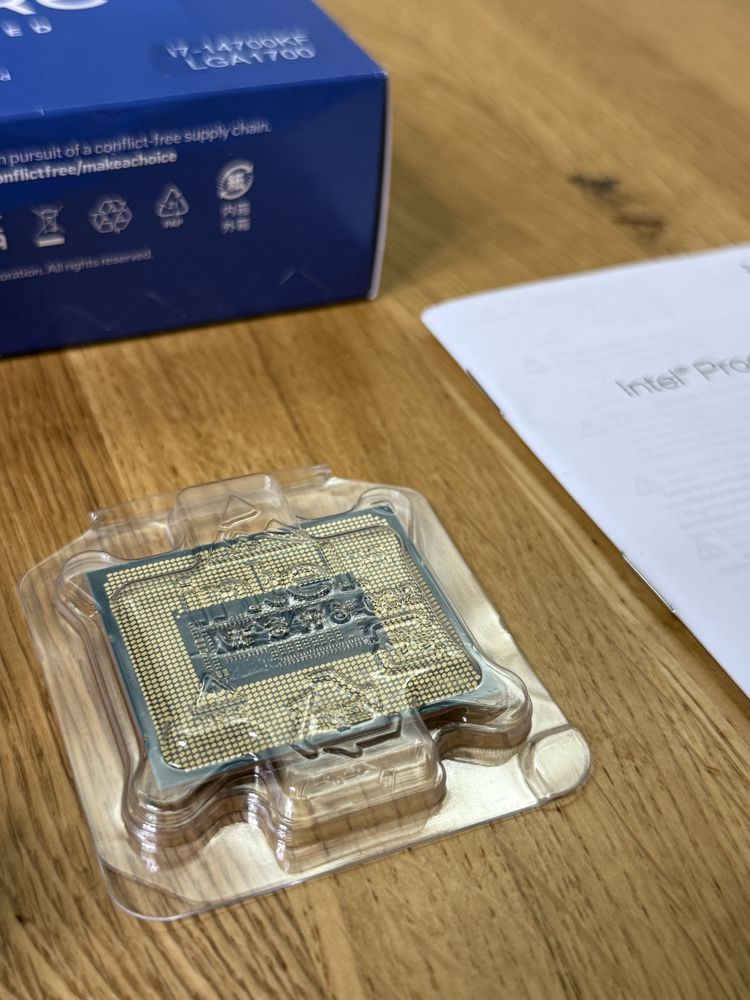 Процесор Intel Core i7-14700KF