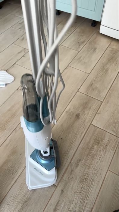 Парова швабра Black + Decker FSM1616