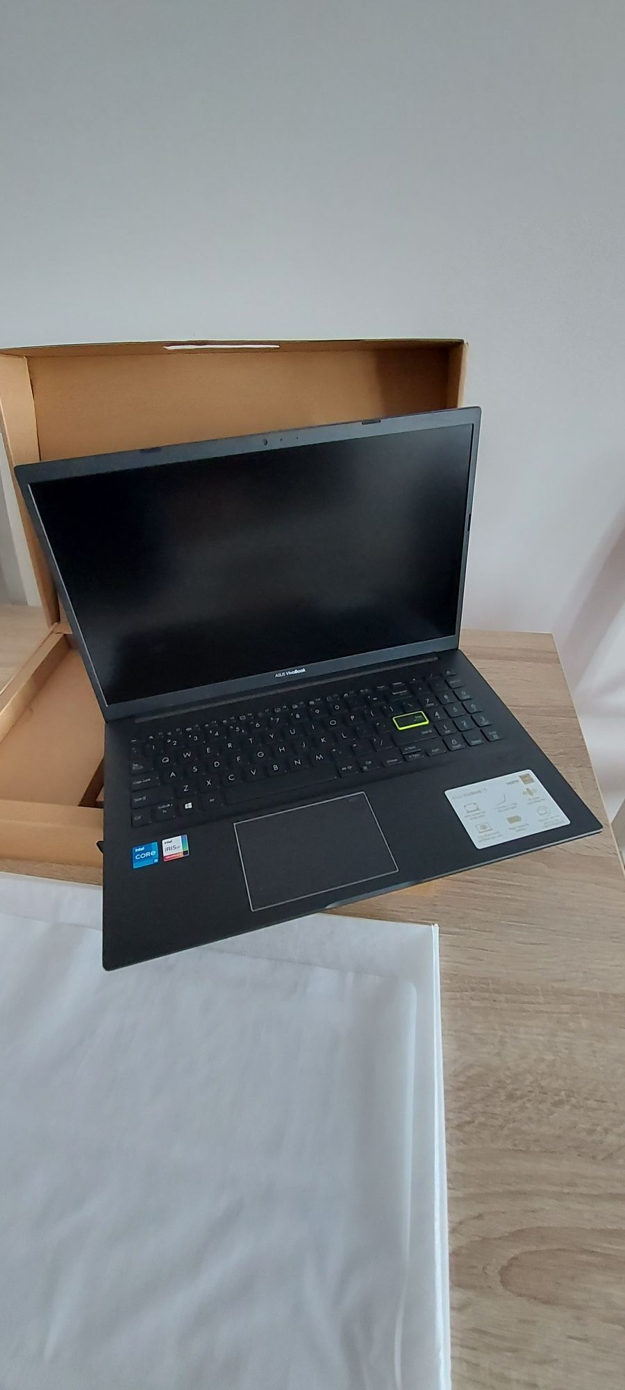 Laptop asus K514E nowy