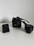 Nikon D3200, com pouco uso