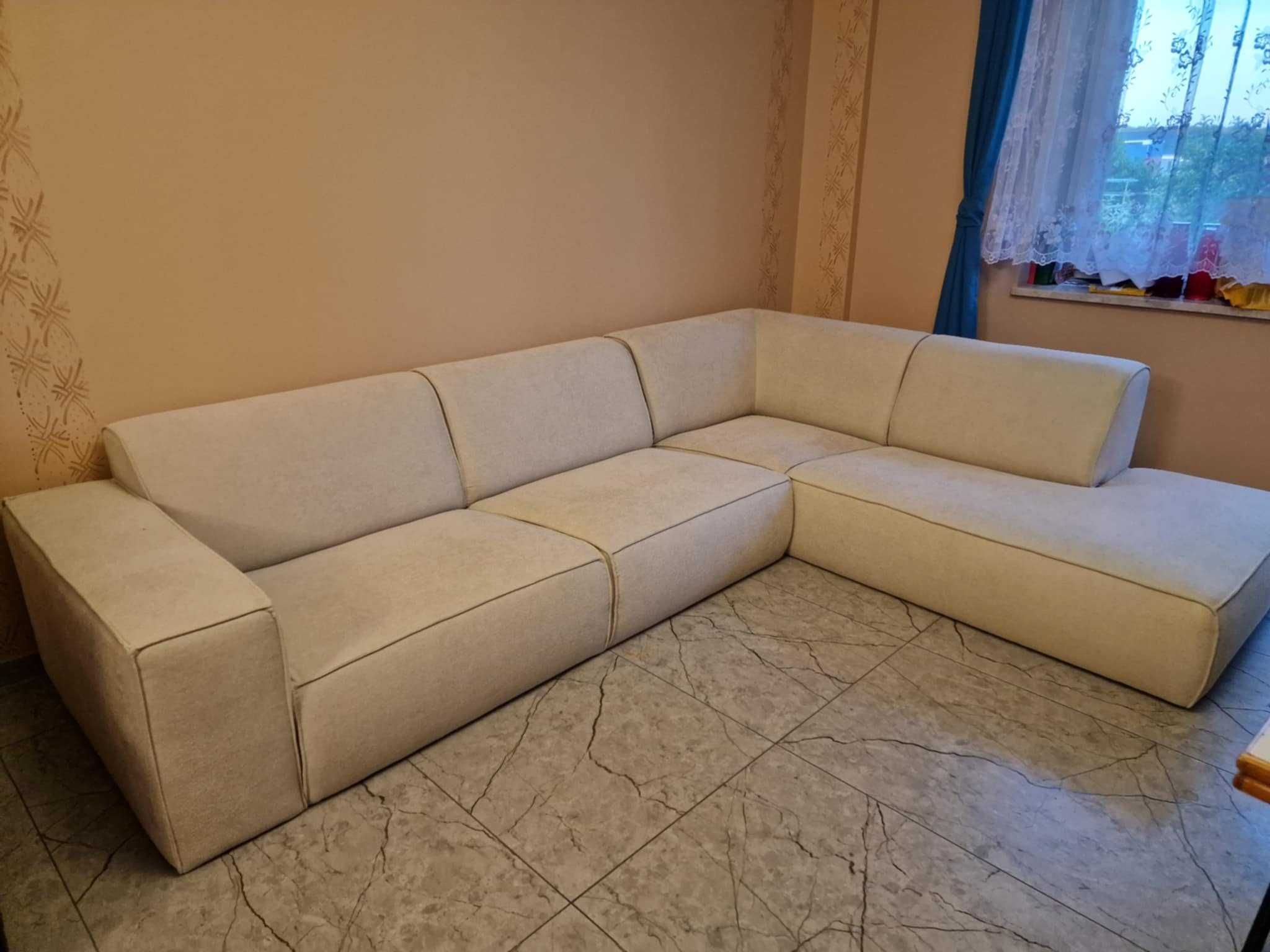 2 sofy i narożnik