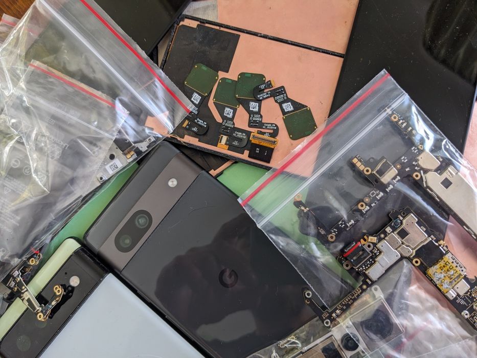 Google Pixel 6/6Pro/6a/7/7Pro/7a/8 /8 Pro/ Запчастини/Розбір телефонів