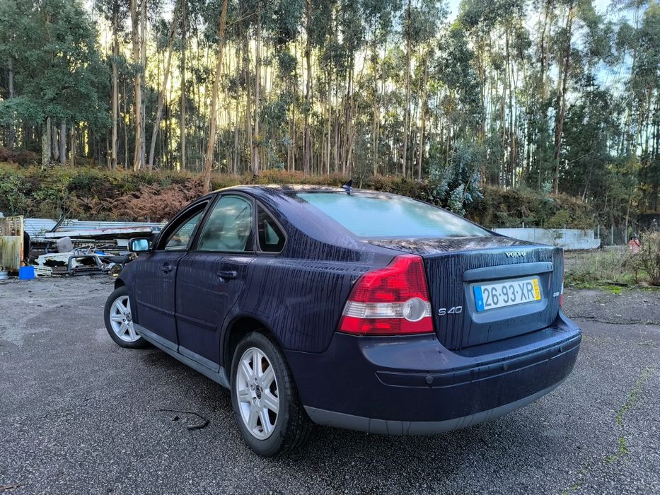 Volvo S40 2004 * Carro muito bem Conservado *