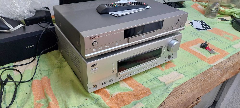 Amplituner JVC+ DVD Yamaha