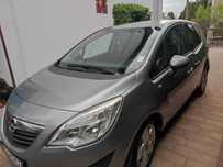 Opel Meriva 1.4 + lpg + hak + komplet zimowych opon z felgami