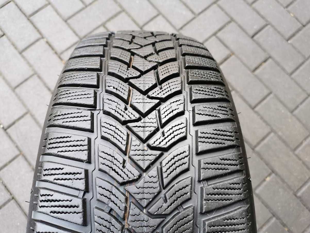 205/55 95V R17 DUNLOP Winter Sport5 8mm 2021r Zimowe 4szt Opony