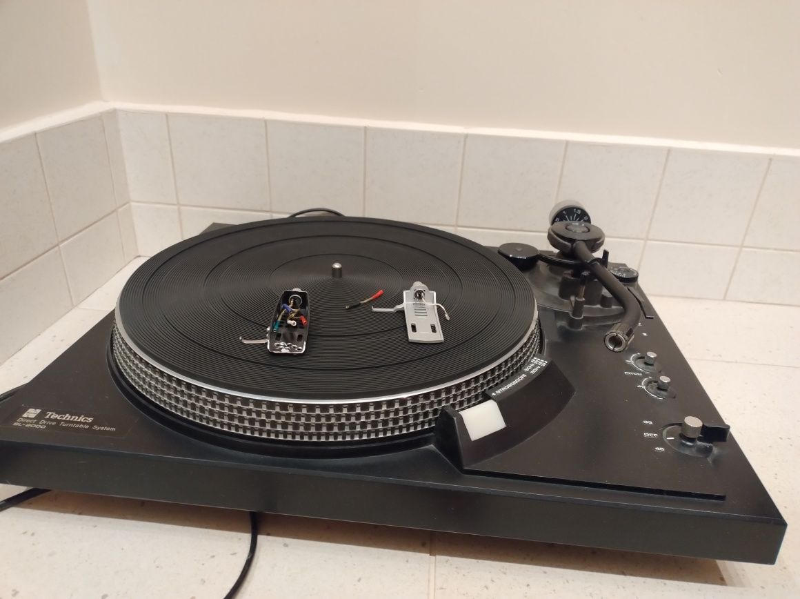 Gramofon Technics SL 2000 + upgrade
