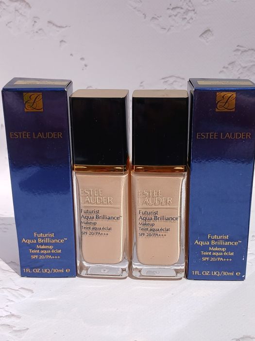 Тональний крем Estee Lauder Aqua Brilliance