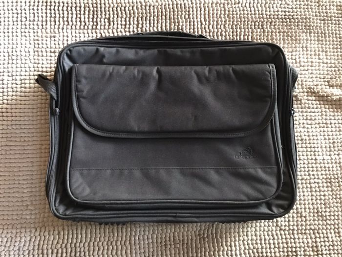 Torba na laptopa jak nowa Tracer