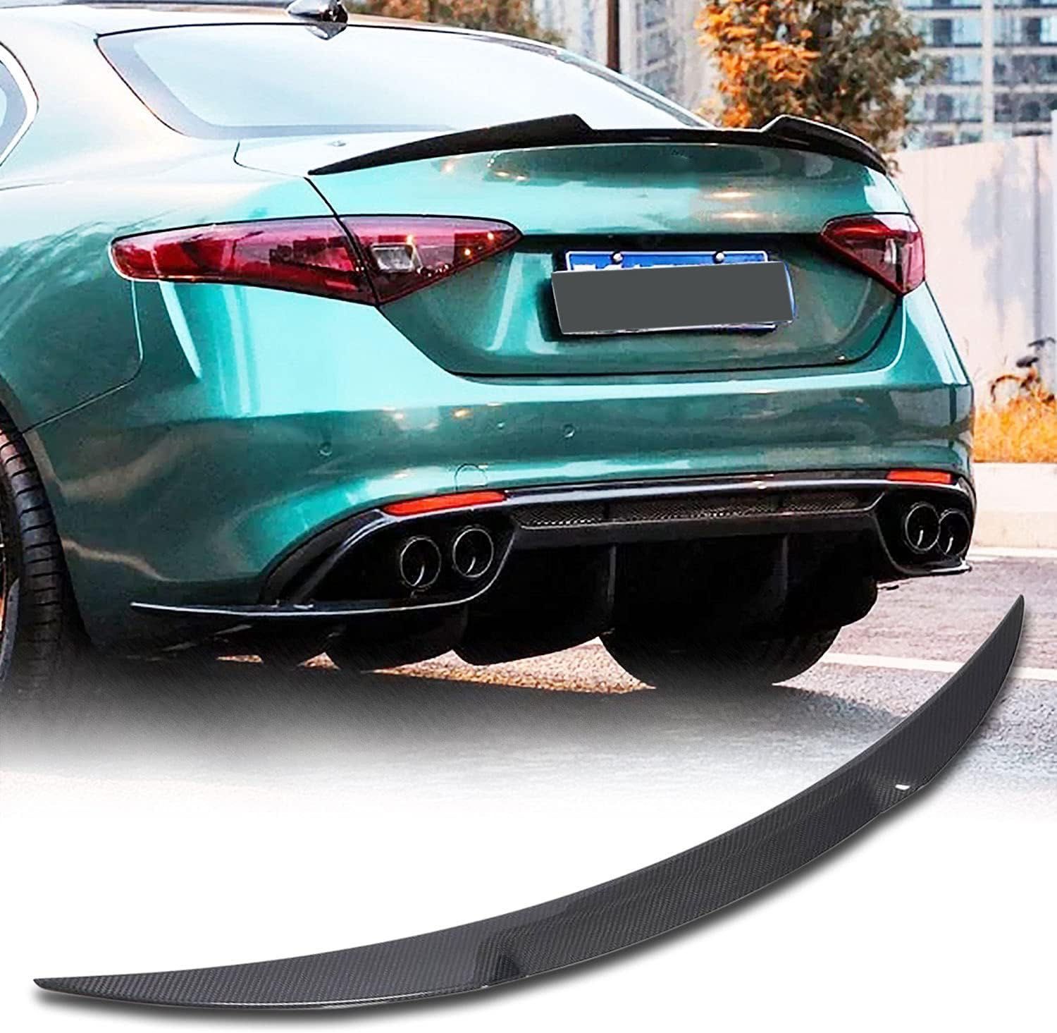Спойлер Alfa Romeo Giulia накладка на багажник ляду бленда антикрыло