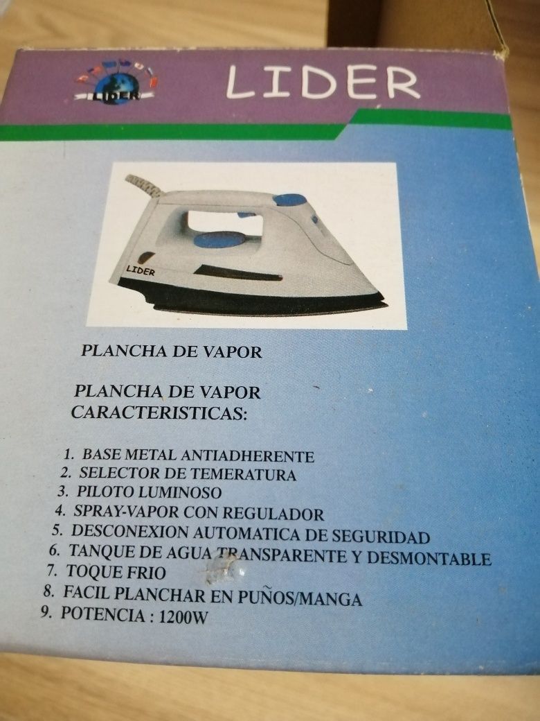 Ferro a vapor novo