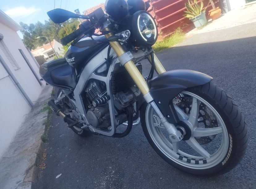 Hyosung GT250 ano 2005 carta A2