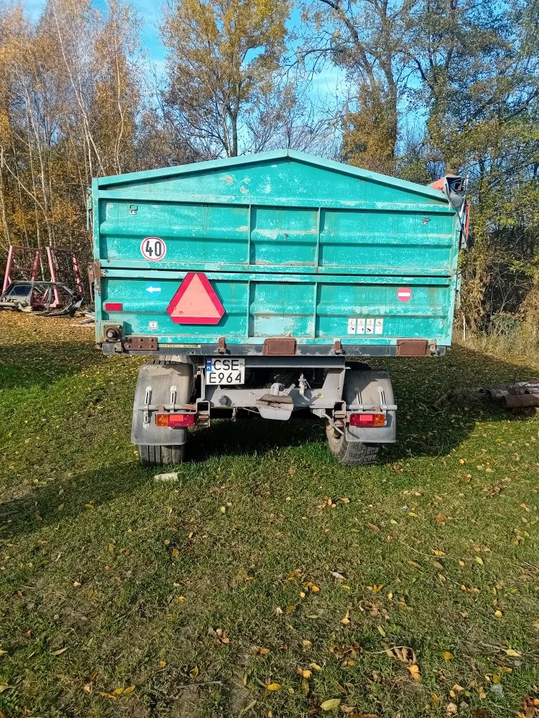 Sprzedam Przyczepe Hl 6011