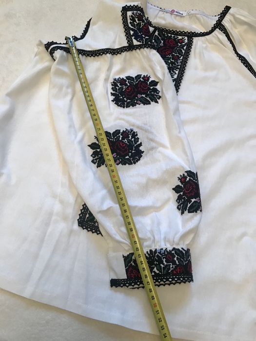 Блузка вишиванка жіноча 42р