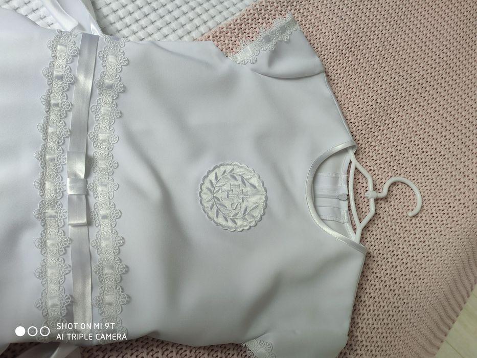 Przepiękna sukienka komunijna