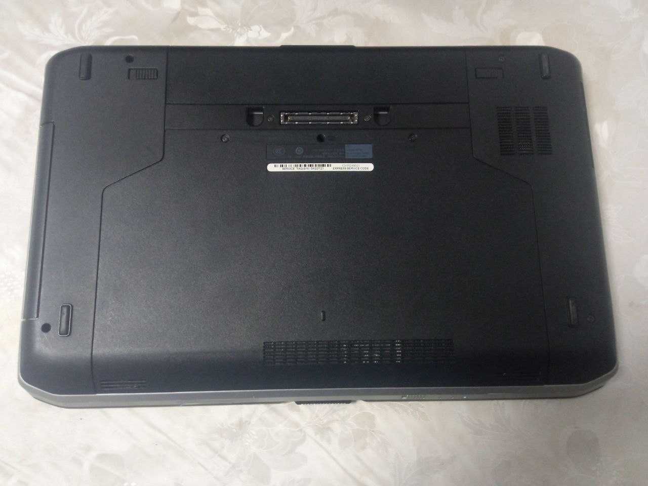 Dell Latitude E5530 15,6"/i5/6 RAM/120 SSD/Intel HD + сумка!