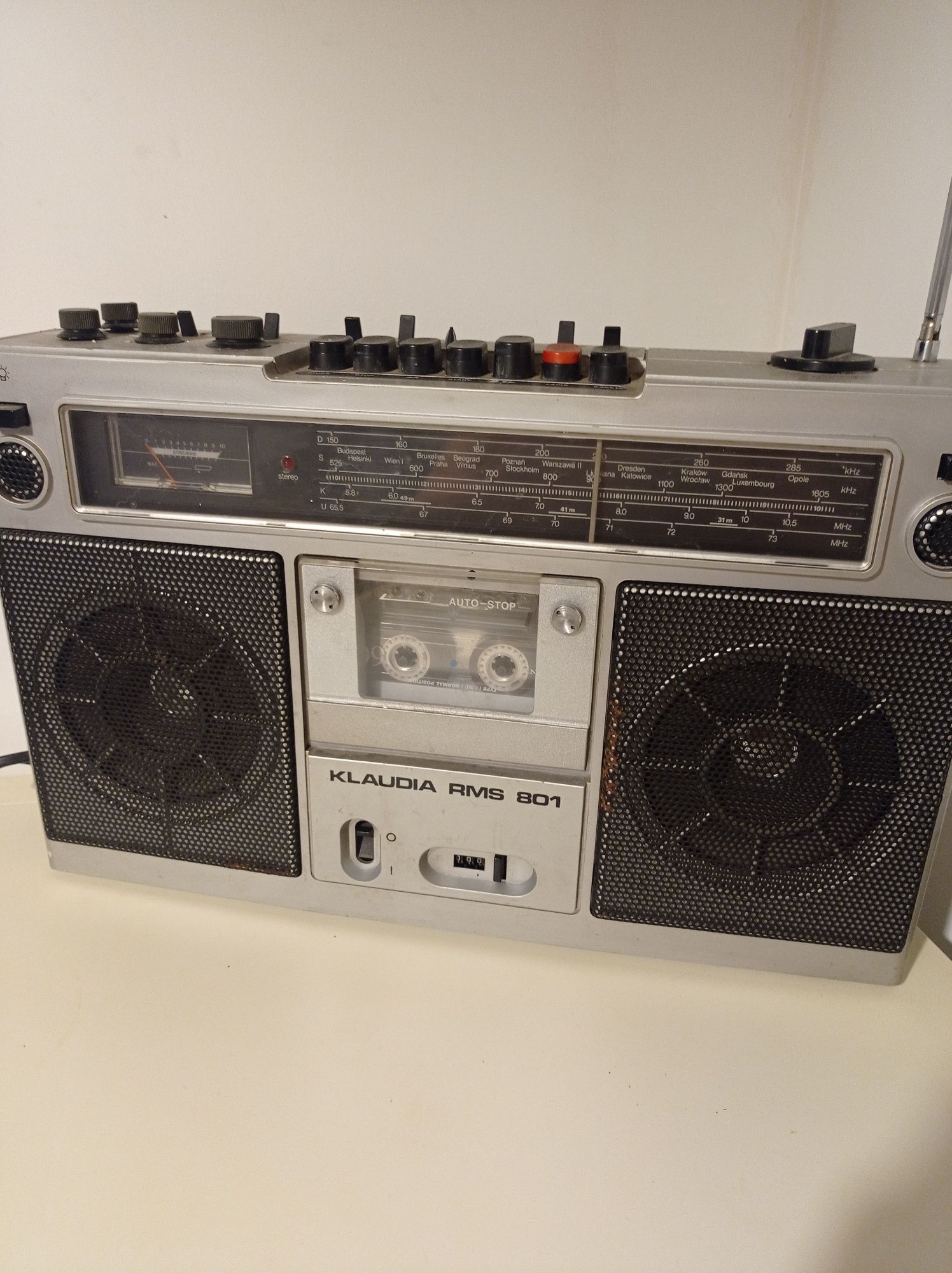 Sprzedam radiomagnetofon klaudia
