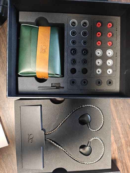 Słuchawki IEM  Shanling ME600