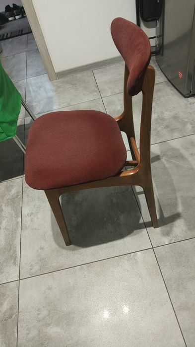Krzesła na sprzedaż 4 sztuki