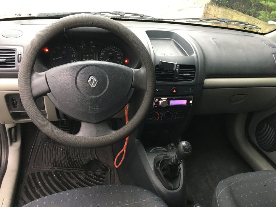 Renault Clio 1.2 Gasolina A/c 2001