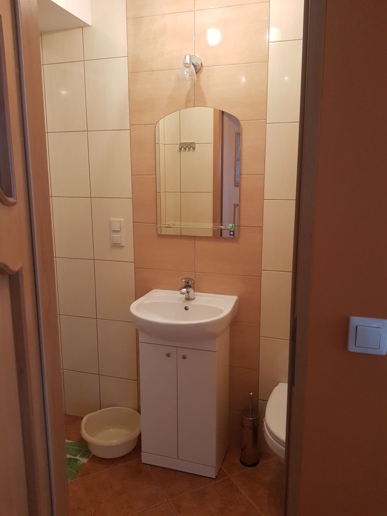 Pokoje i studio w centrum Jastarni