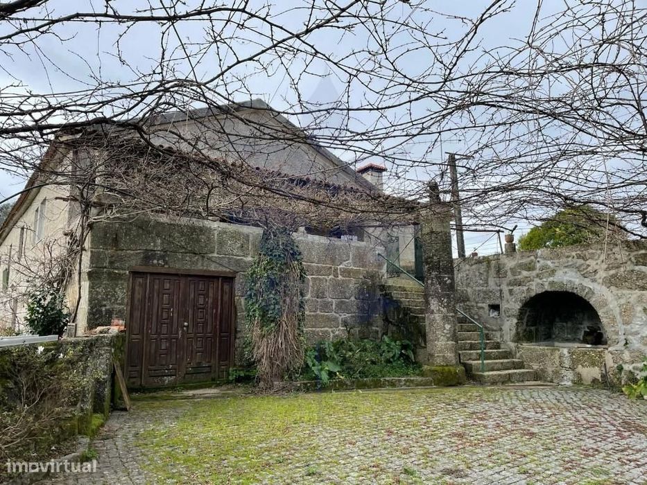 Quinta/Herdade histórica de 1690 em  Valdreu, Vila Verde