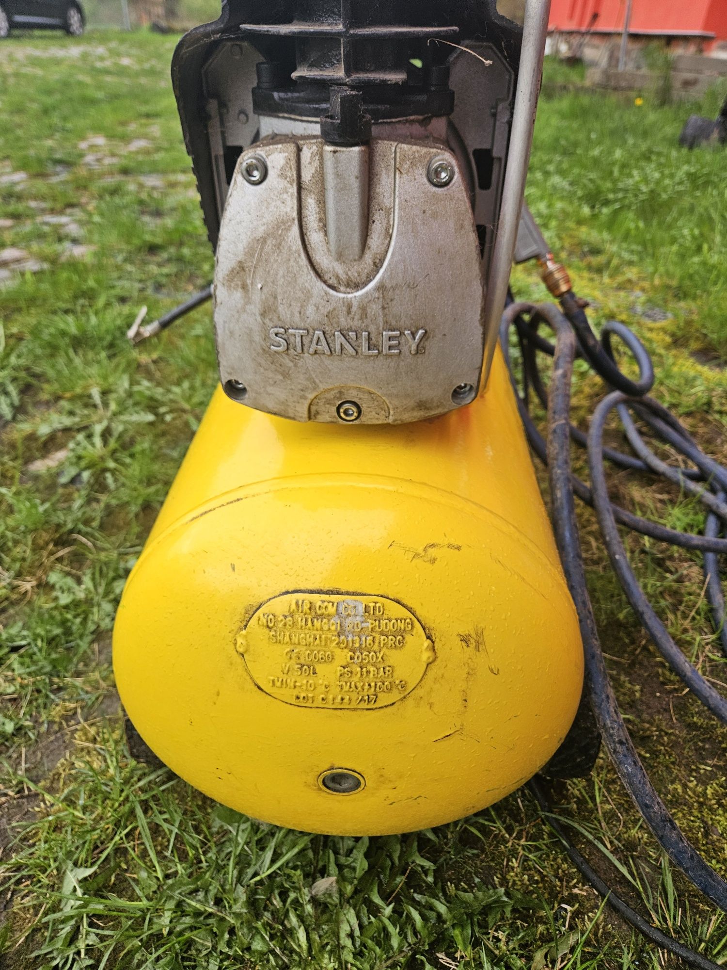 Kompresor olejowy  Stanley 50l, 10bar