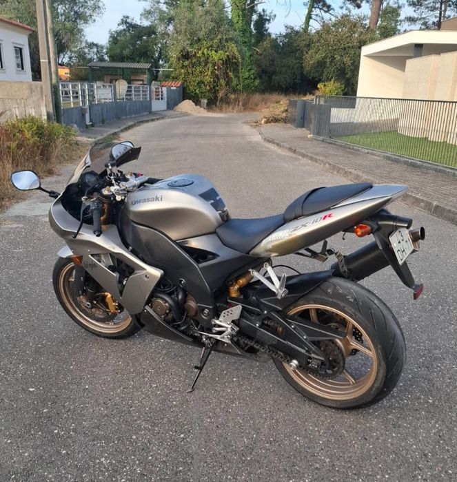 Kawasaki ZX10R Ninja 2007 Titanium