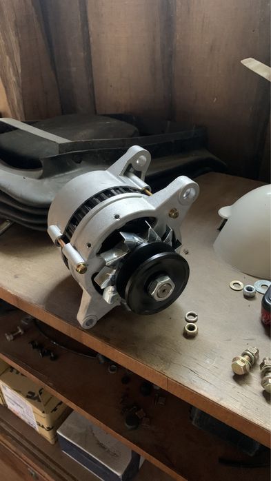 генератор тракторний 750 ват з самозбудженням