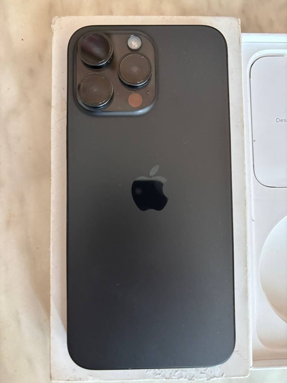 iCloud чистый! iPhone 15 Pro Max 256GB Black Titanium Neverlock