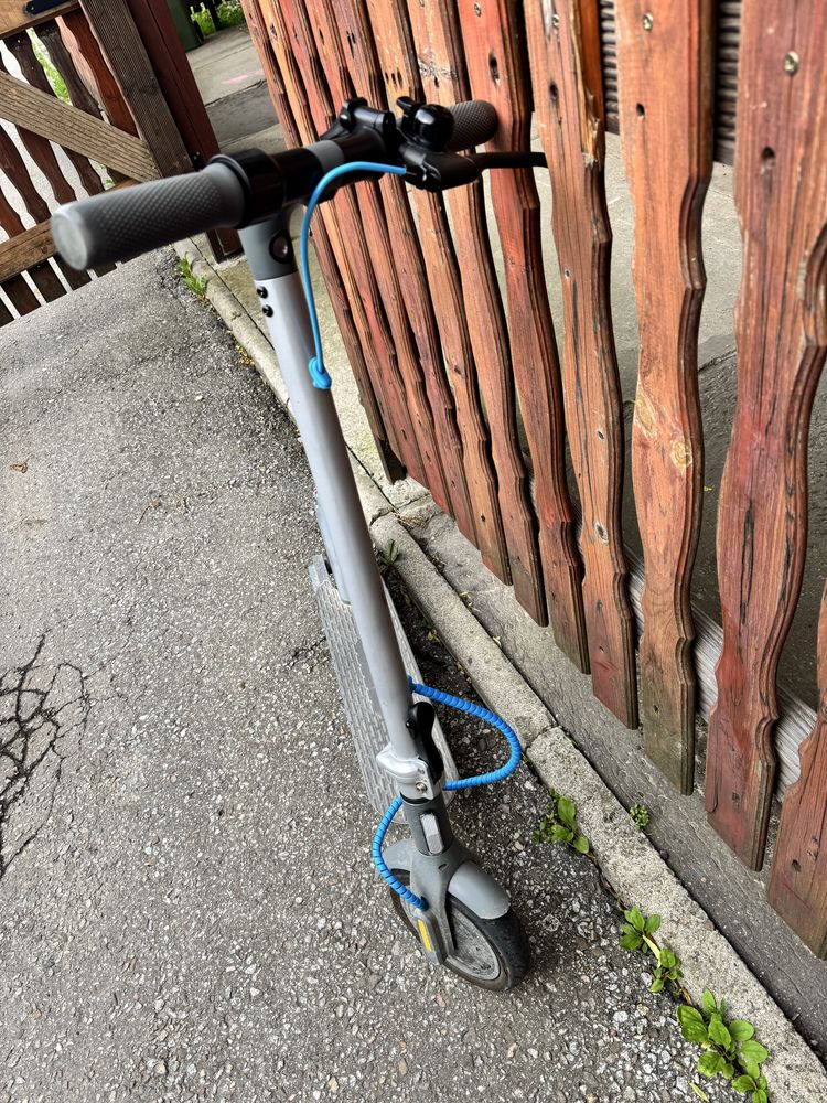 Hulajnoga elektryczna Motus, Scooty 8,5 Lite