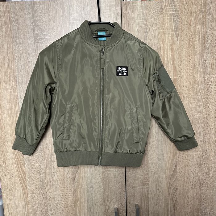 Kurtka 116 dla chlopca przejsciowa