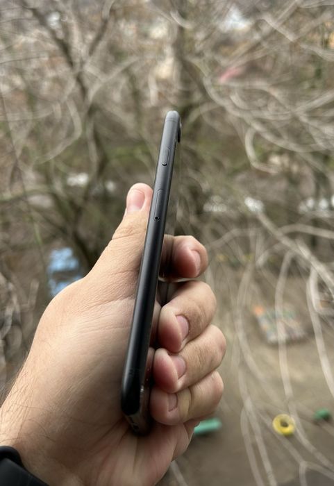 iPhone SE 2020 64gb Neverlok