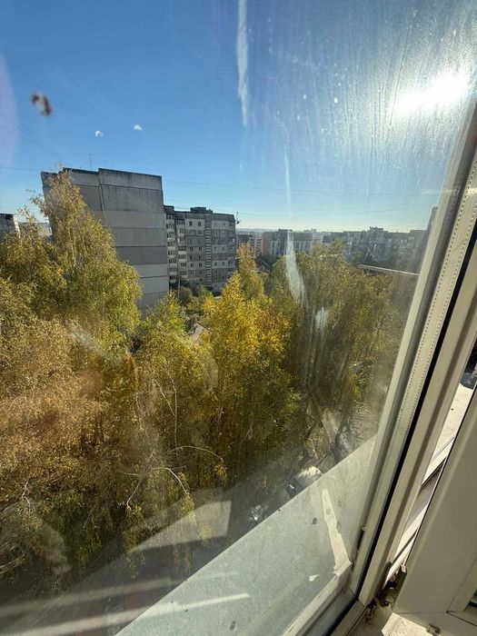 Продається затишна 1-кімнатна квартира на Озерні!