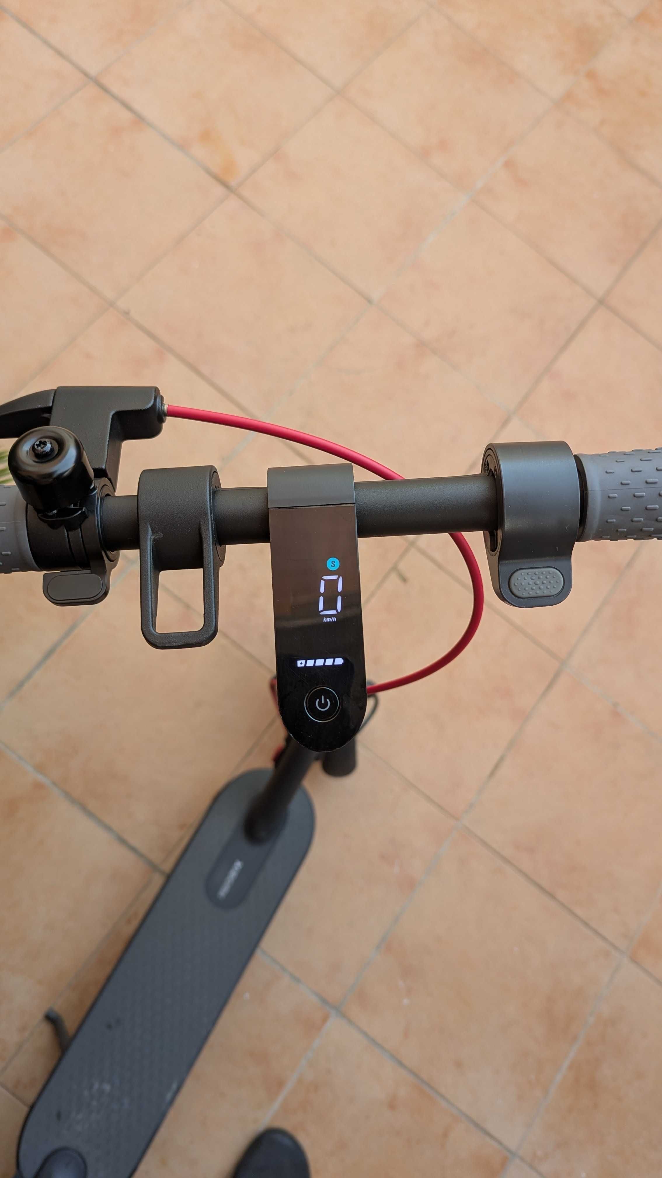 Xiaomi Electric Scooter/Trotinete 3 Lite – À Venda