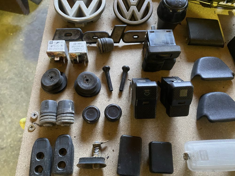 Peças Volkswagen Polo 86C Quadrante, faróis, volante etc..|USADO