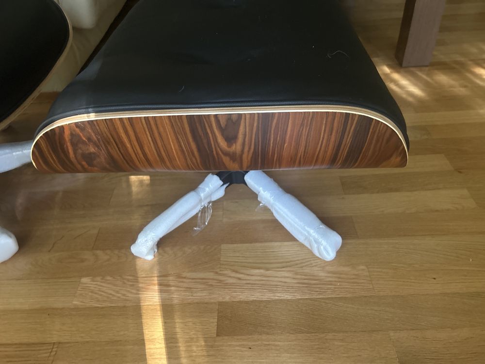 poltrona /cadeirao NOVO, modelo EAMES lounge NOVA
