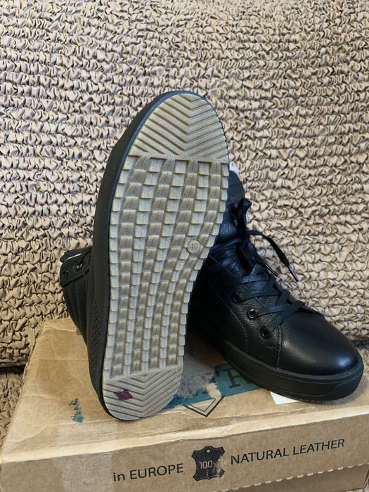 Зимние мужские кожаные ботинки на меху.